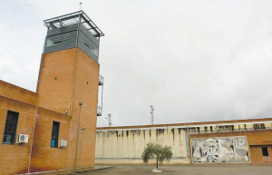 Otra agresi&oacute;n entre rejas: un preso agarra del cuello a un funcionario